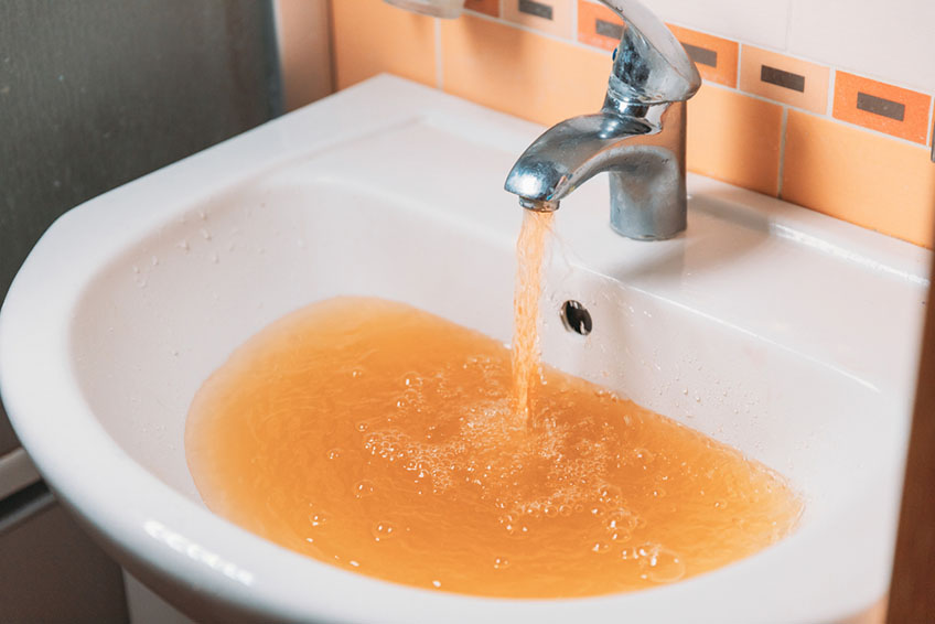 dirty water from faucet